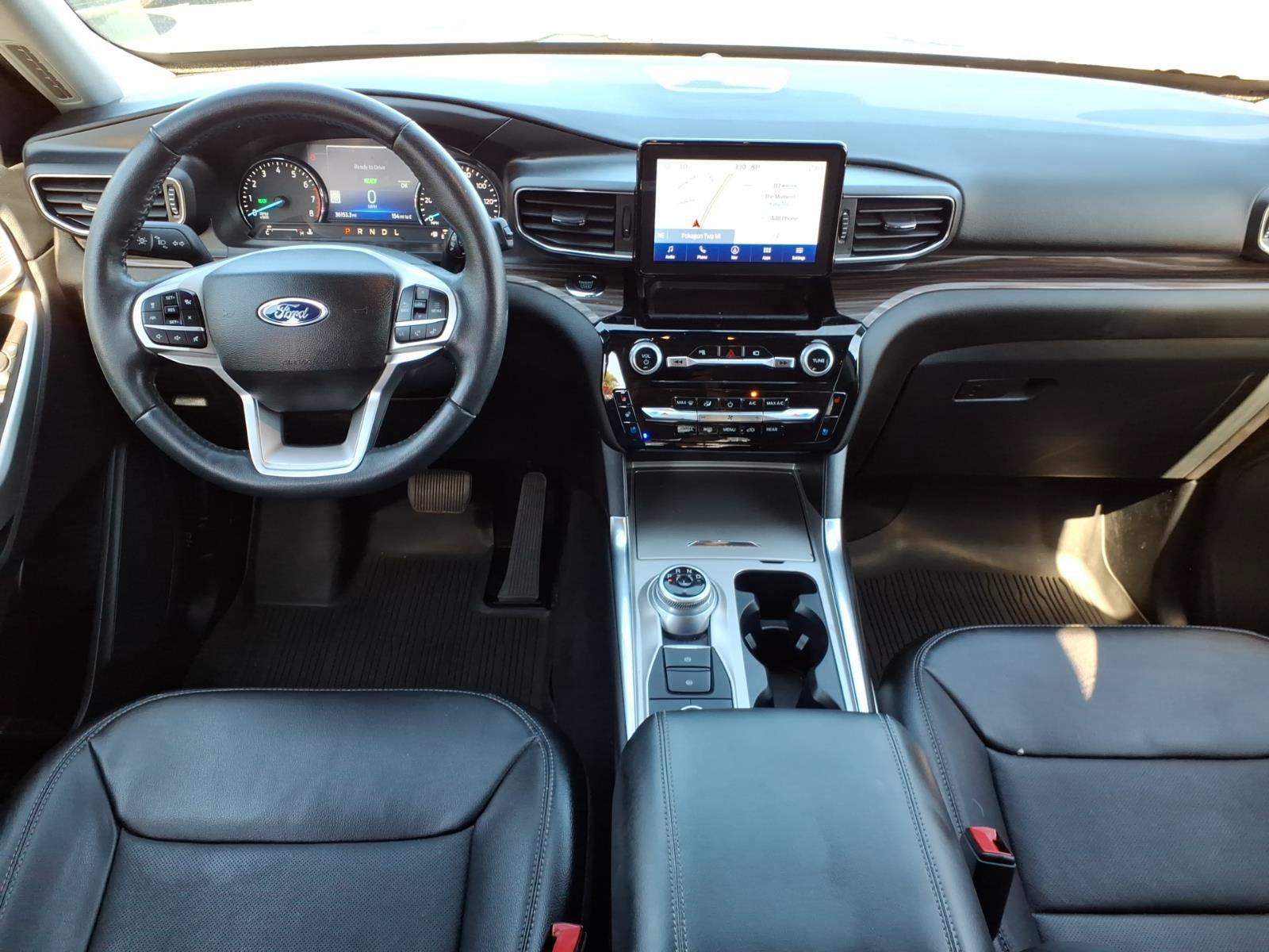 Certified 2022 Ford Explorer Limited AWD/4WD image 13