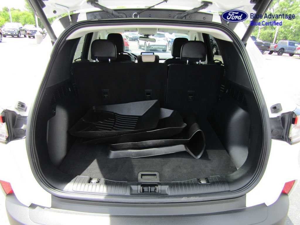Certified 2021 Ford Escape SEL w/ Technology Package AWD/4WD image 26