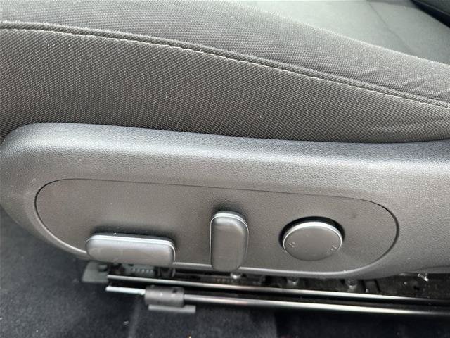 Used 2025 Hyundai Kona SEL AWD/4WD image 29