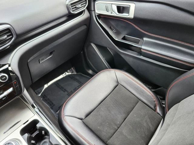 Certified 2022 Ford Explorer ST-Line w/ Class IV Trailer Tow Package image 15