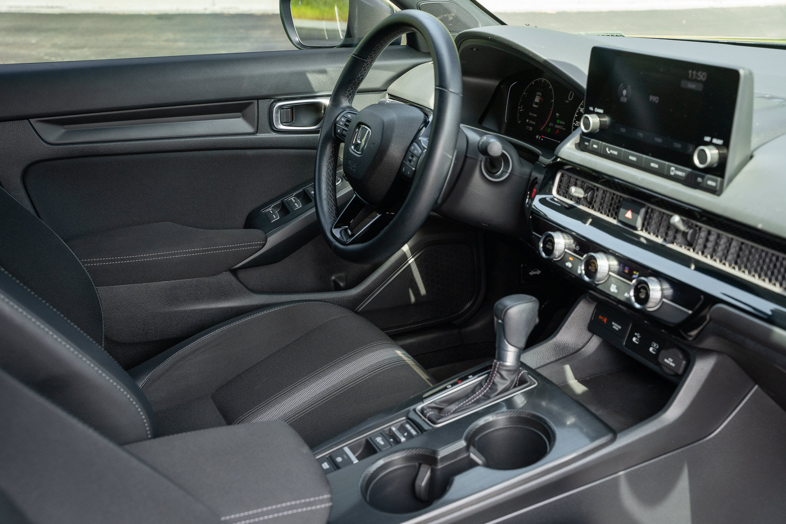 Used 2025 Honda Civic Sport image 12