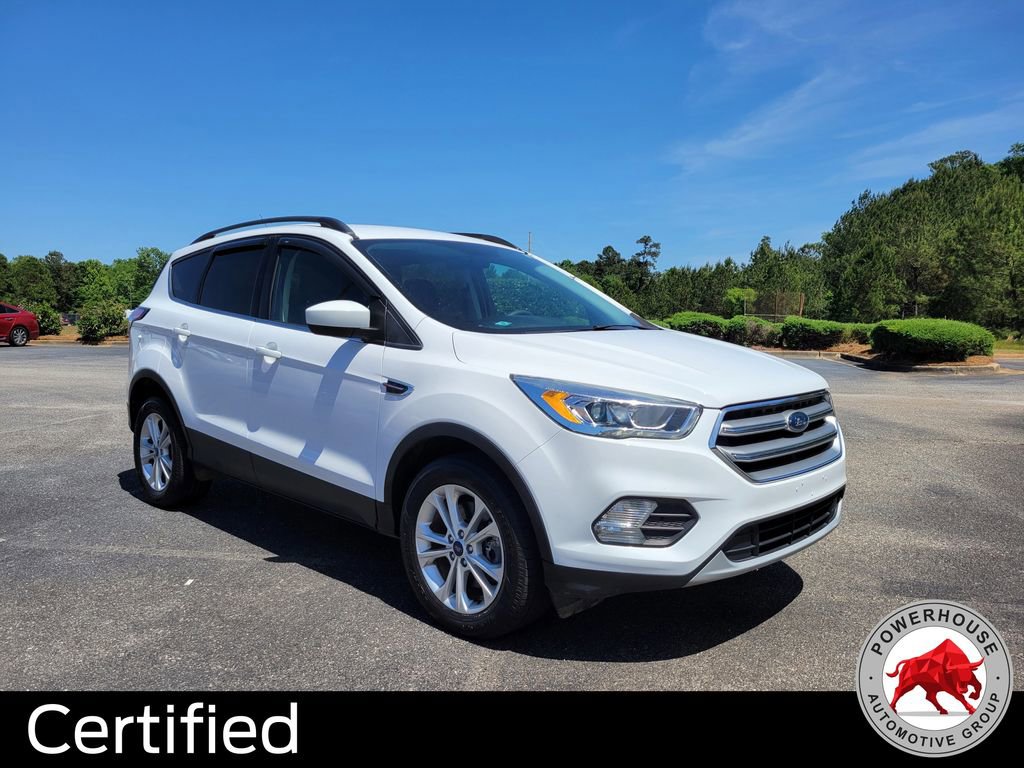 Certified 2017 Ford Escape SE w/ Equipment Group 201A image 9