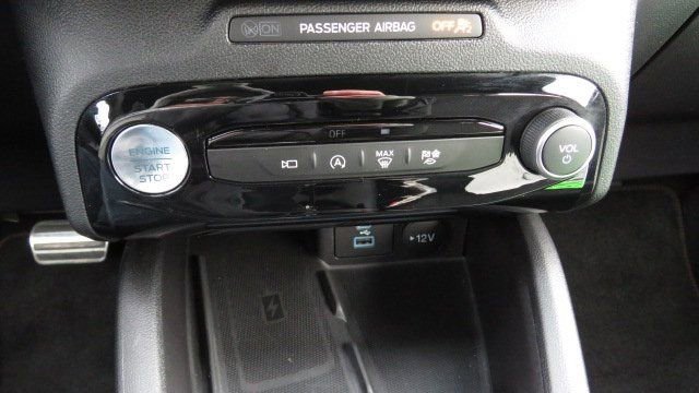 Certified 2023 Ford Escape ST-Line Select w/ Tech Pack #2 image 19