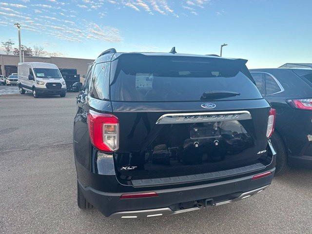 Certified 2023 Ford Explorer XLT w/ Equipment Group 202A AWD/4WD image 20