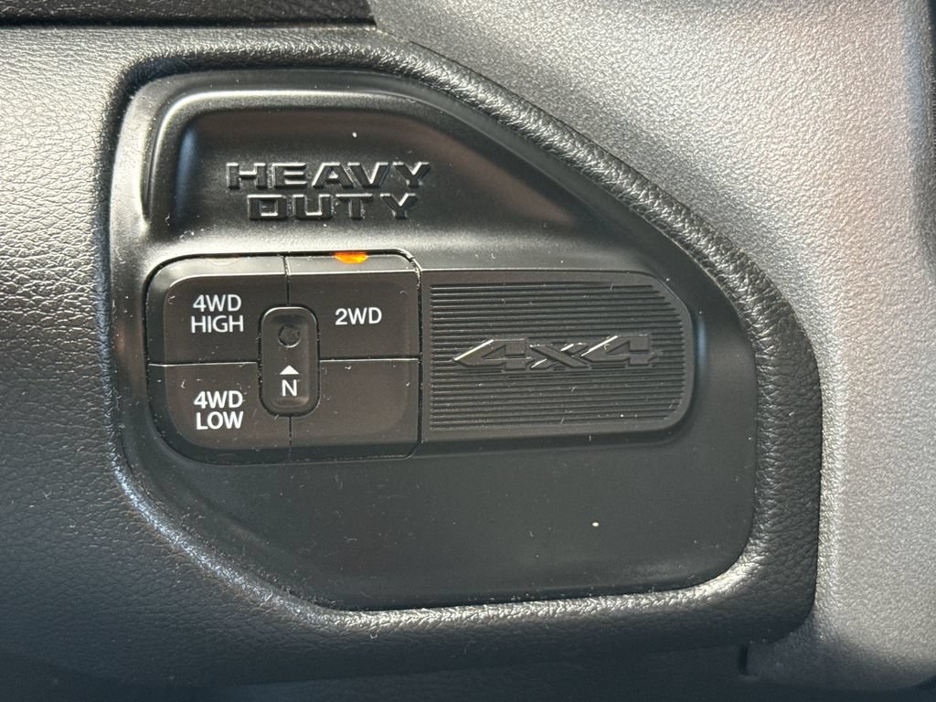 Used 2023 RAM 3500 Tradesman w/ Chrome Appearance Group AWD/4WD image 22
