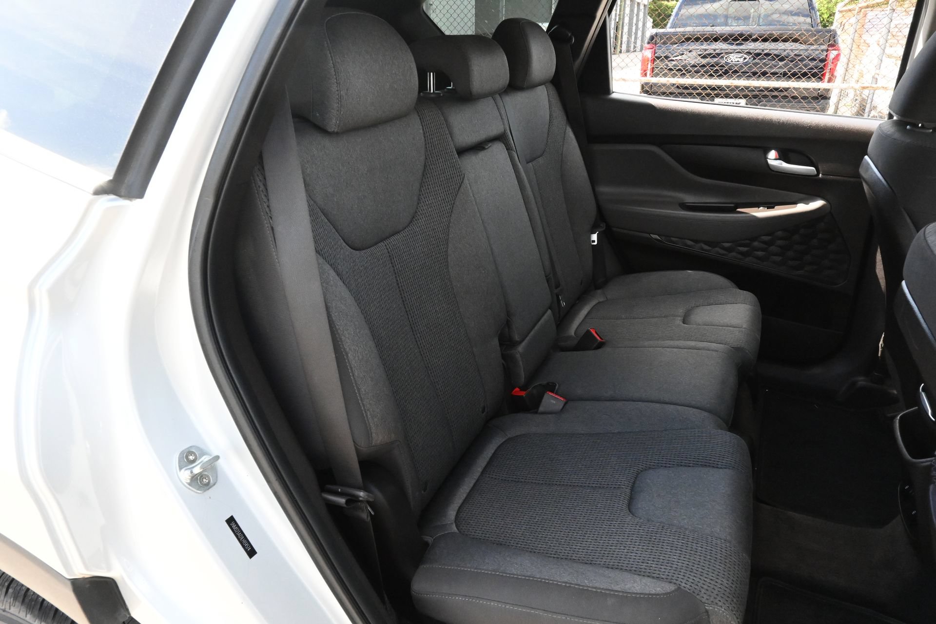 Used 2020 Hyundai Santa Fe SE w/ Cargo Package FWD image 20