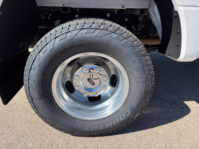 Certified 2022 Ford F350 4x4 Crew Cab DRW Super Duty image 44