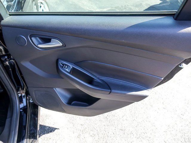 Certified 2017 Ford Focus RS AWD/4WD image 28