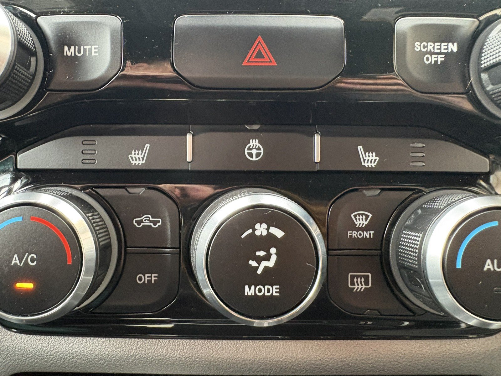 Used 2022 RAM 1500 Big Horn AWD/4WD image 22