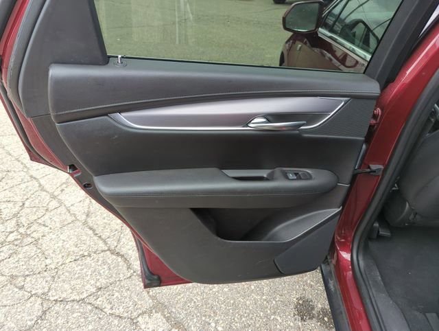 Used 2017 Cadillac XT5 Premium Luxury w/ LPO, Wheel Lock Package image 13