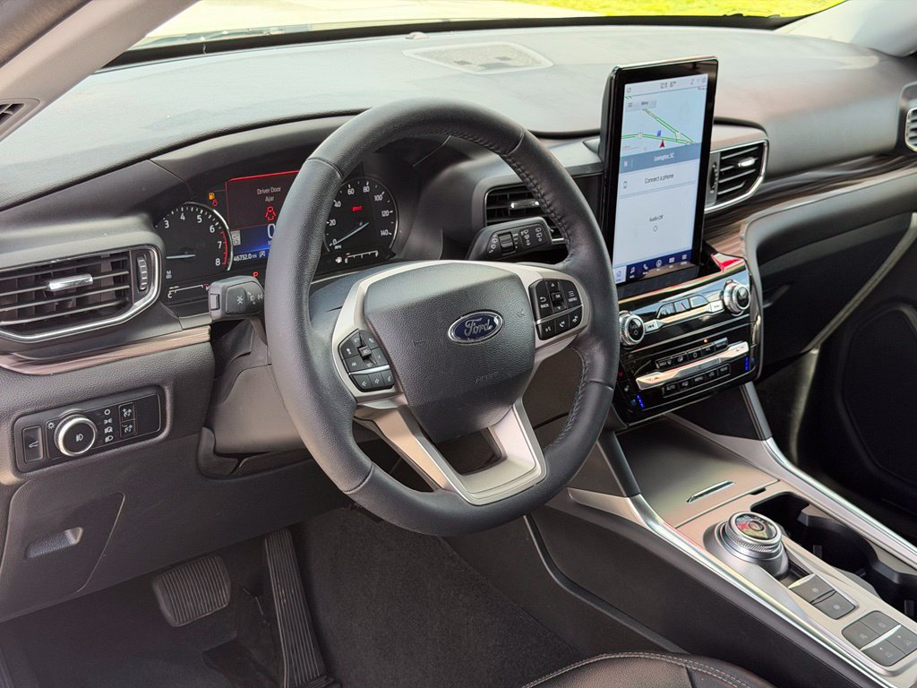 Certified 2023 Ford Explorer Limited w/ Limited Technology Package RWD image 25