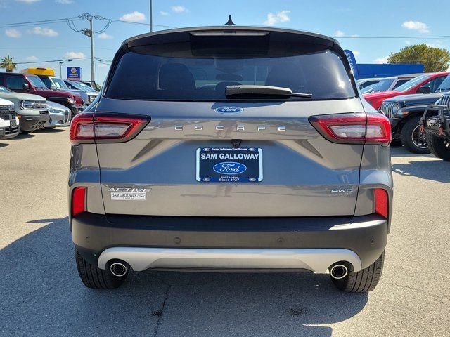 Certified 2024 Ford Escape Active w/ Tech Pack #1 image 3