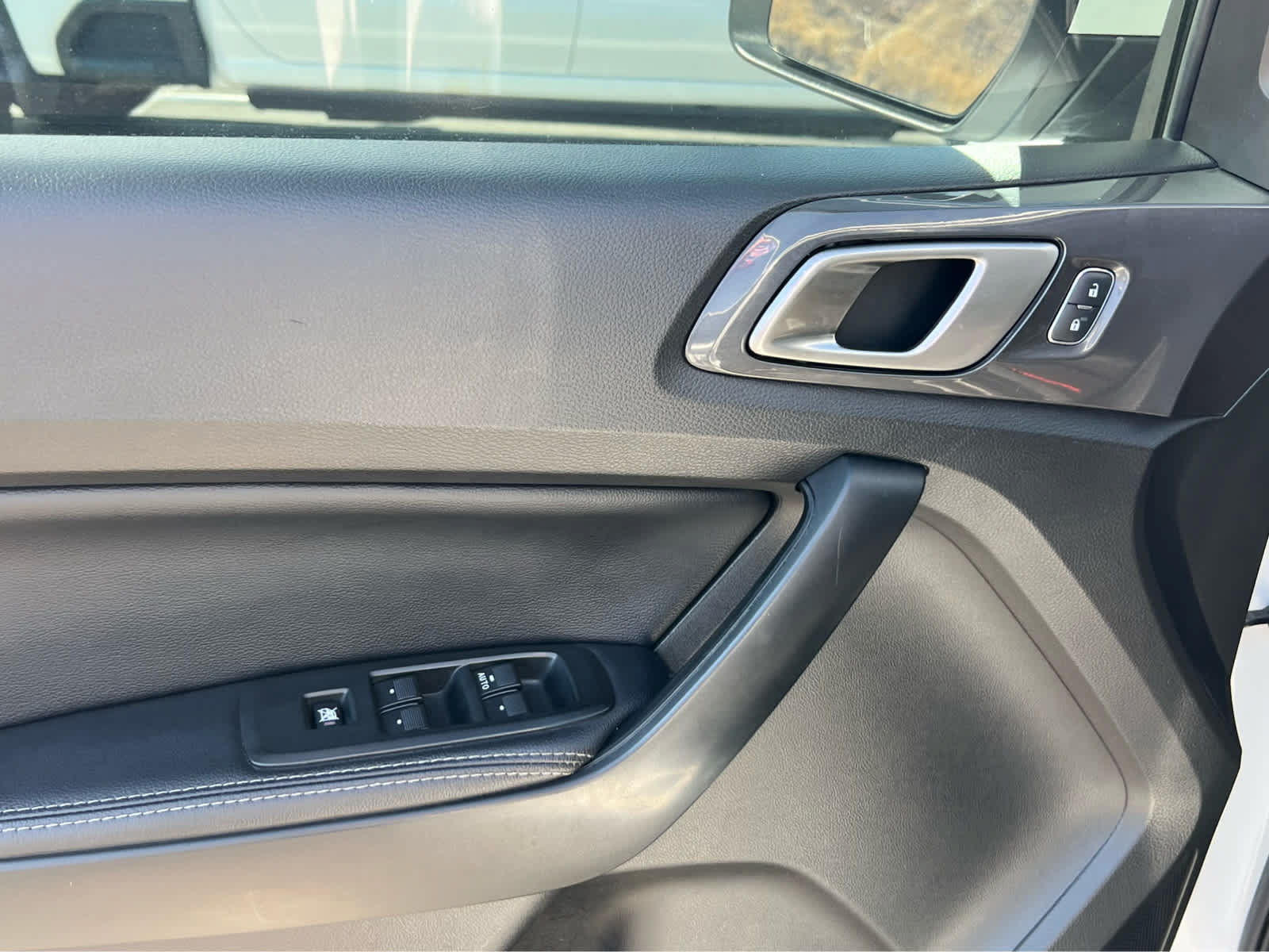 Certified 2019 Ford Ranger Lariat w/ Equipment Group 501A Mid AWD/4WD image 30