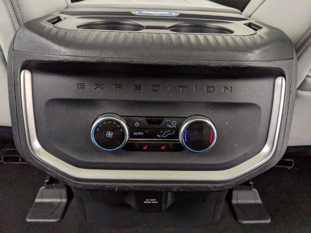 Certified 2025 Ford Expedition Platinum w/ Driver's Package AWD/4WD image 19