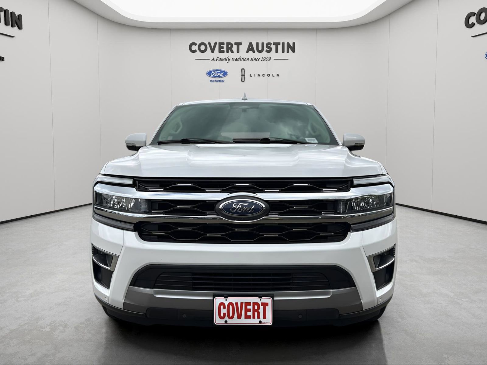 Certified 2022 Ford Expedition Limited image 8