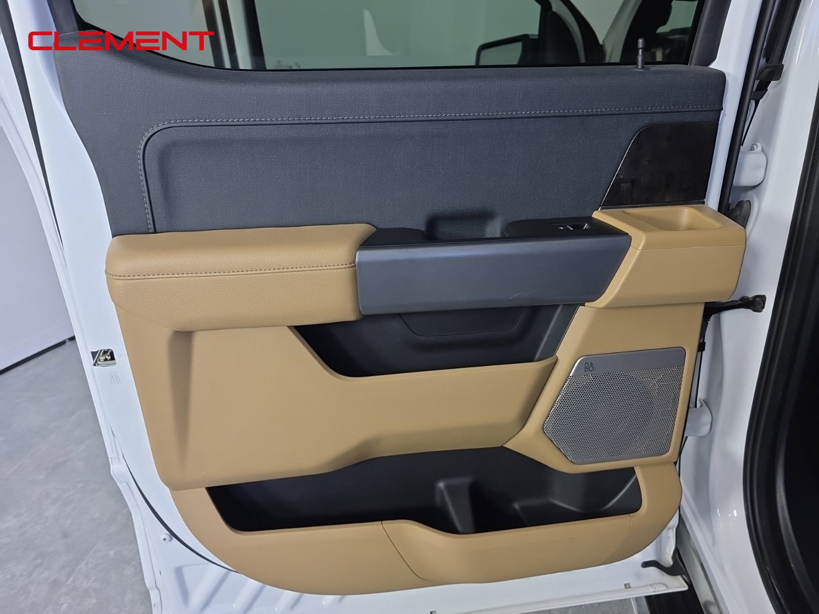 Certified 2023 Ford F150 Lariat w/ Equipment Group 502A High image 26