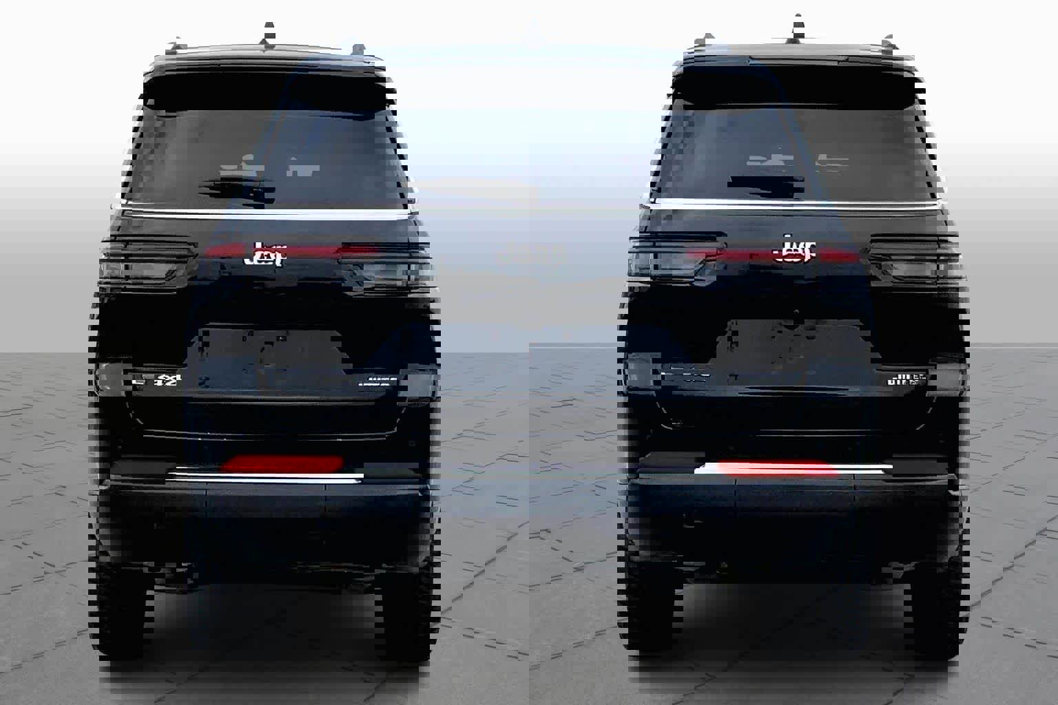 Used 2021 Jeep Grand Cherokee L Limited image 5