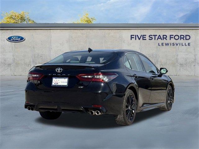 Used 2023 Toyota Camry XSE image 5