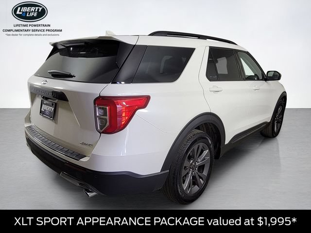 Certified 2024 Ford Explorer XLT w/ Equipment Group 202A AWD/4WD image 3