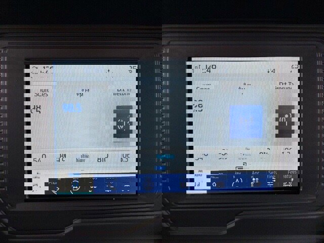 Certified 2023 Ford Bronco Outer Banks w/ Sasquatch Package image 19