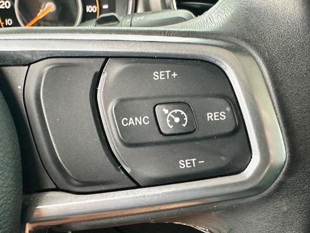 Used 2019 Jeep Wrangler Unlimited Sahara AWD/4WD image 19