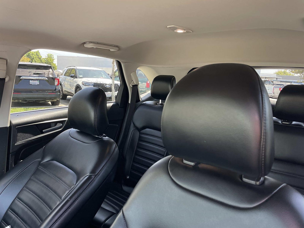 Certified 2019 Ford Edge SEL w/ Equipment Group 201A FWD image 21
