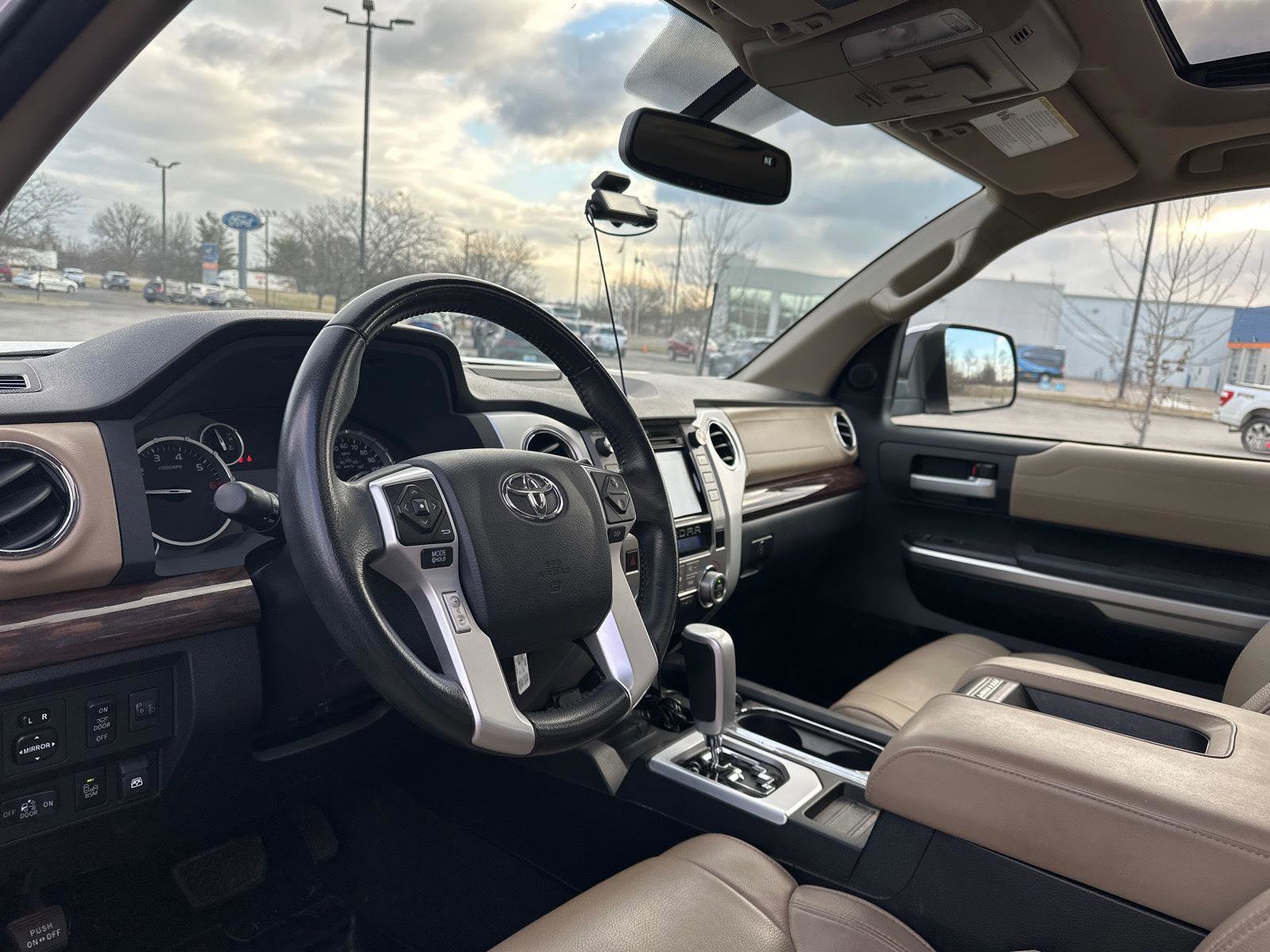Used 2017 Toyota Tundra Limited image 17