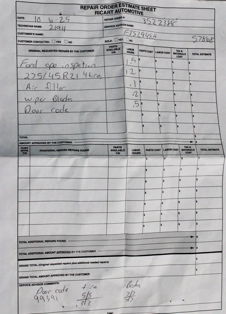 Certified 2022 Ford Explorer Platinum w/ Equipment Group 601A image 13