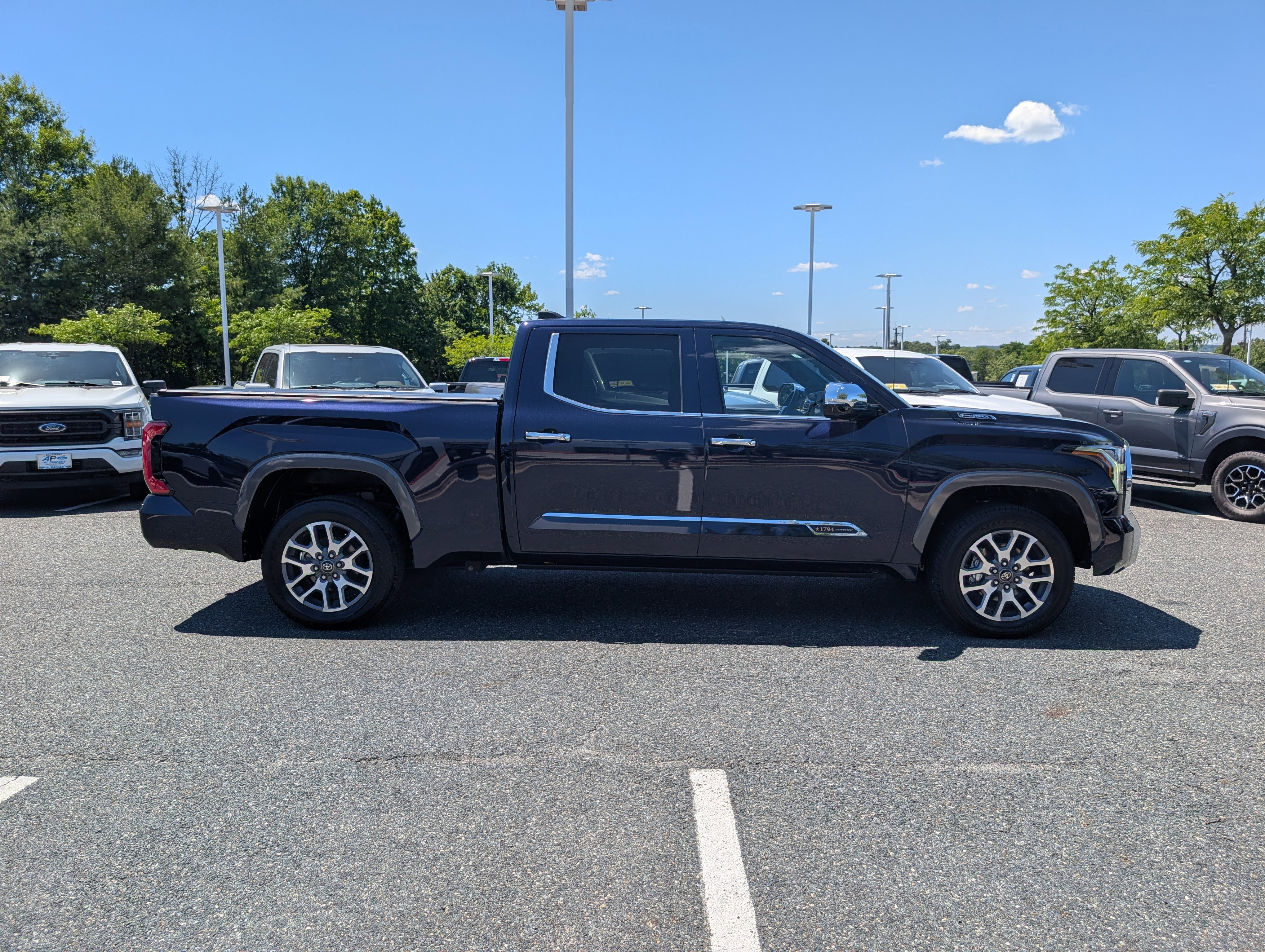 Used 2025 Toyota Tundra 1794 Edition w/ Tow Tech Package AWD/4WD image 2