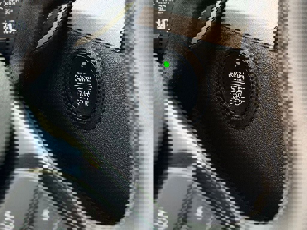 Certified 2022 Ford Escape SEL image 37