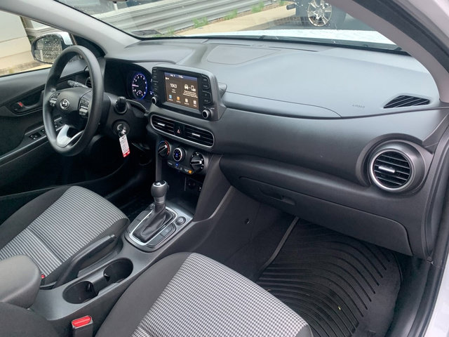Used 2019 Hyundai Kona SE AWD/4WD image 11