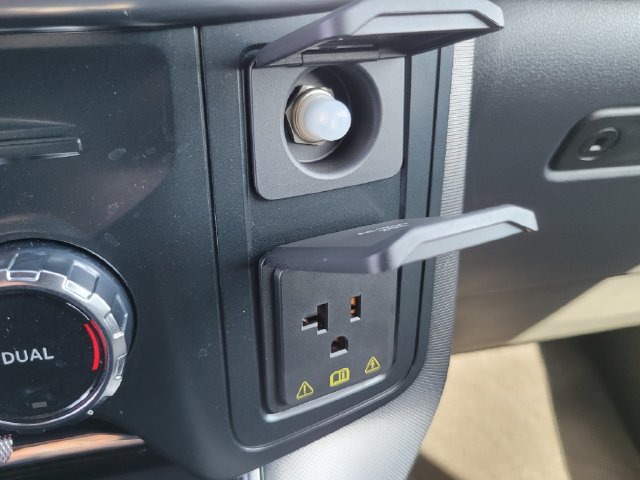 Certified 2025 Ford F150 Platinum AWD/4WD image 30