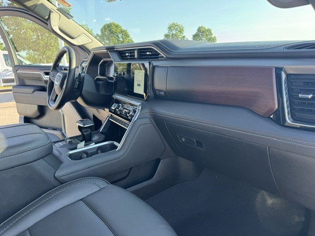 Used 2026 GMC Sierra 1500 Denali AWD/4WD image 44