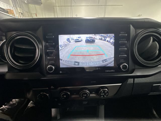 Used 2021 Toyota Tacoma SR AWD/4WD image 29