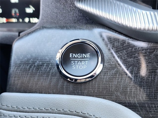 Certified 2025 Ford Explorer Platinum w/ LUX Leather Package image 27