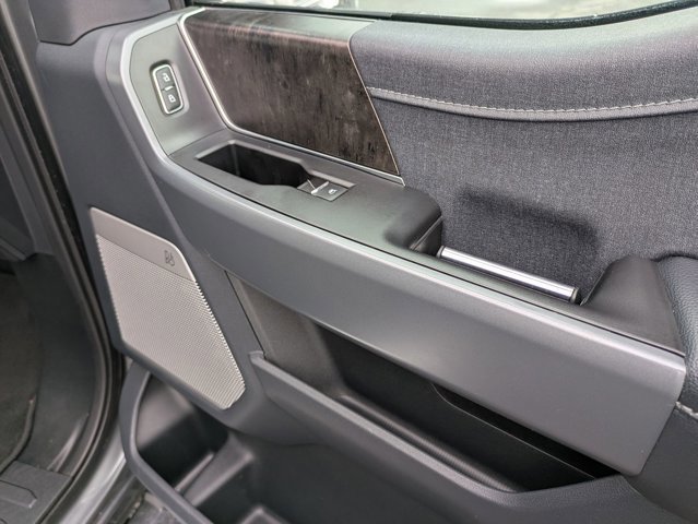 Certified 2022 Ford F150 Lariat w/ Equipment Group 502A High image 29