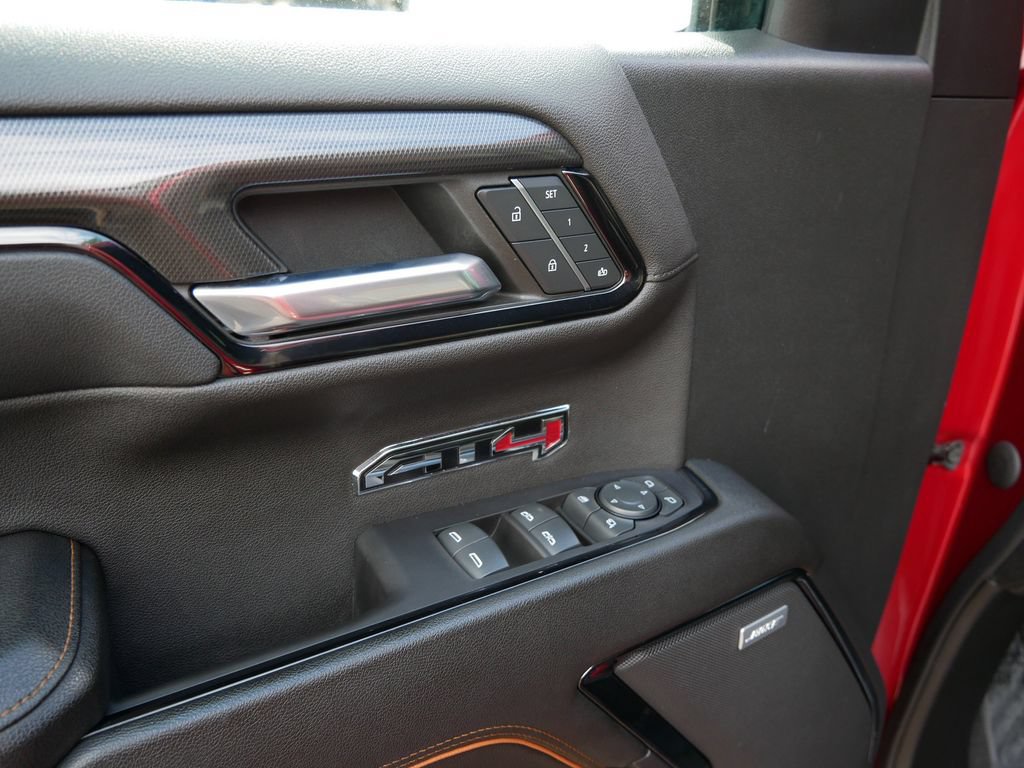 Used 2023 GMC Sierra 1500 AT4 w/ Technology Package AWD/4WD image 16