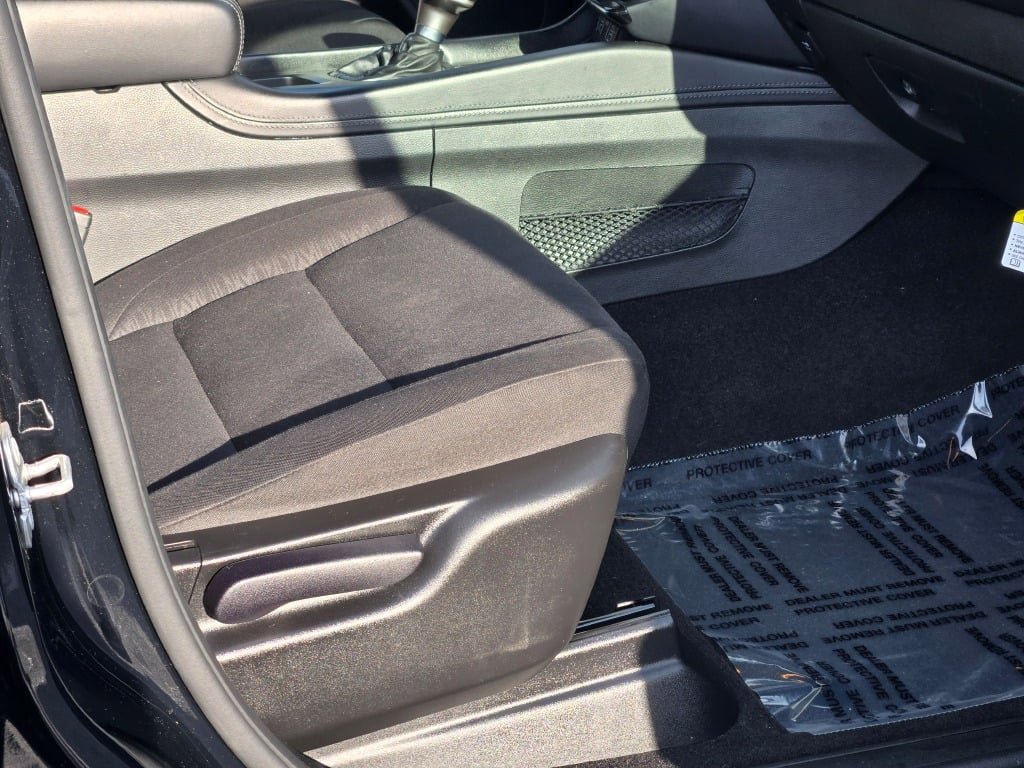 Used 2023 Dodge Durango SXT Launch Edition image 6