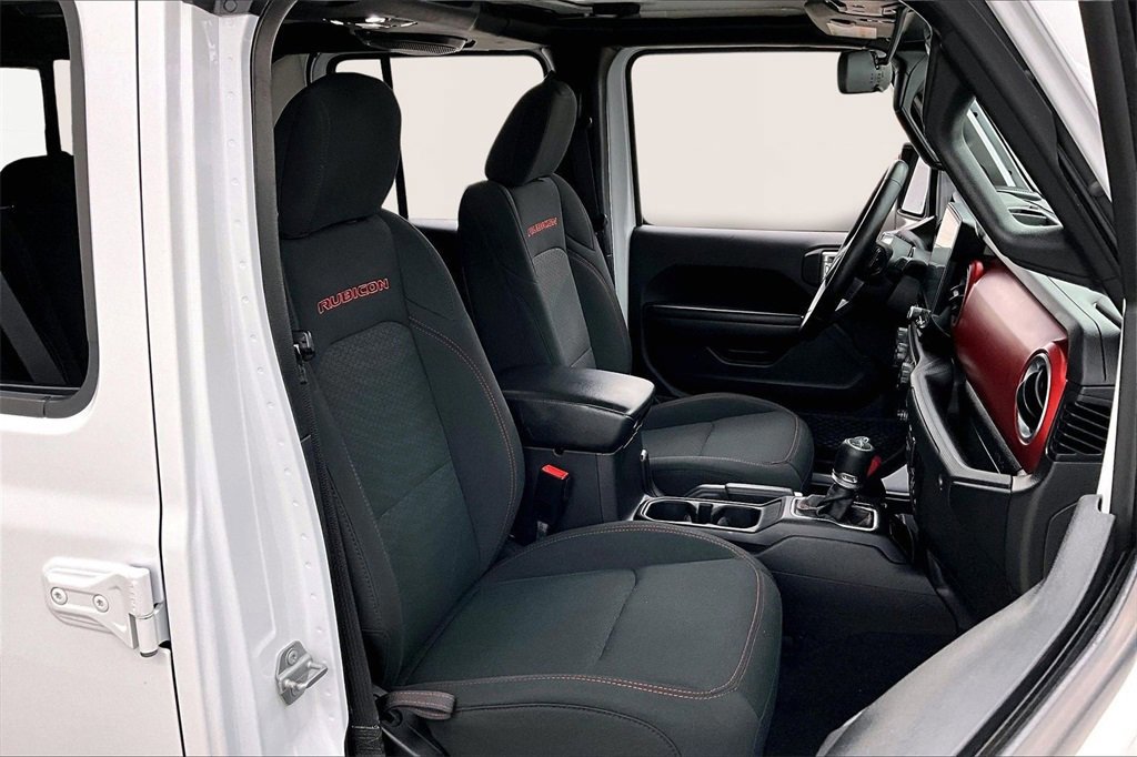 Used 2021 Jeep Gladiator Rubicon w/ Cold Weather Group image 9