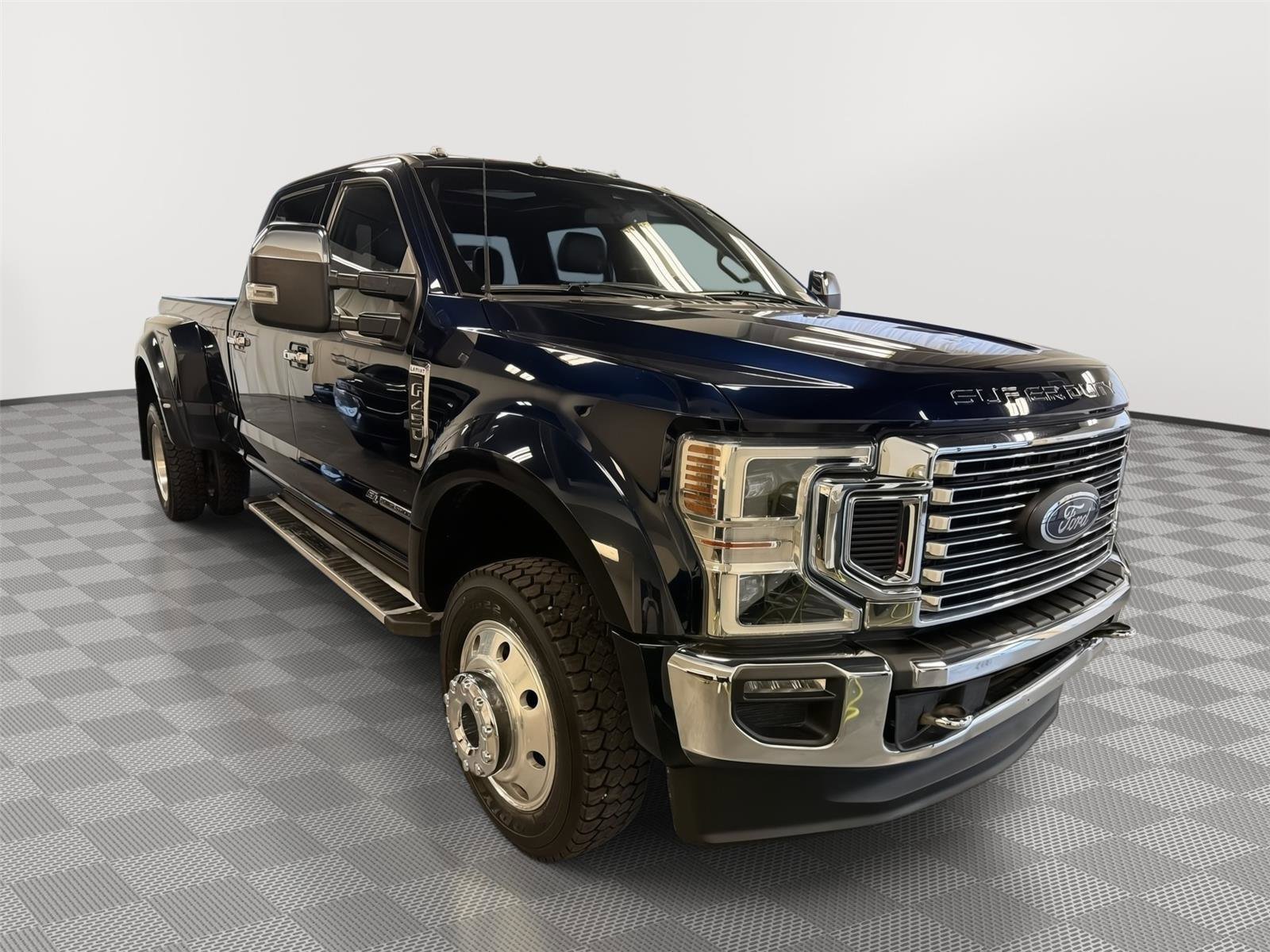 Certified 2022 Ford F450 Lariat w/ Lariat Ultimate Package image 5