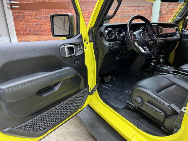 Used 2022 Jeep Wrangler Unlimited Sahara image 10