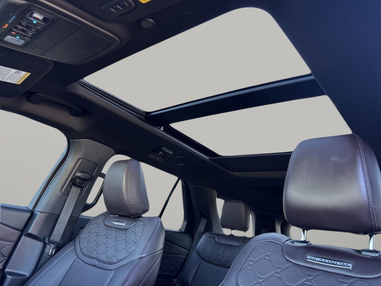 Certified 2025 Ford Explorer Platinum w/ Ultimate Package image 23