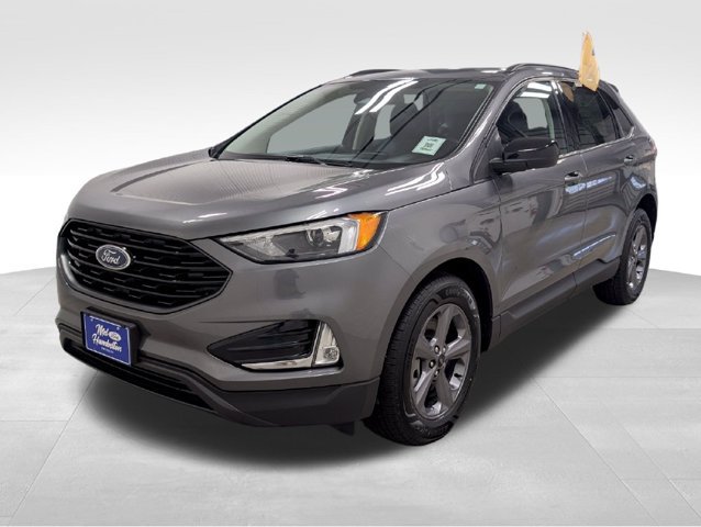 Certified 2023 Ford Edge SEL w/ Sport Appearance Package AWD/4WD image 18