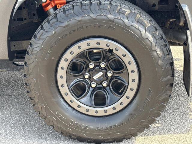 Certified 2023 Ford F150 Raptor w/ Raptor Carbon Fiber Package image 9