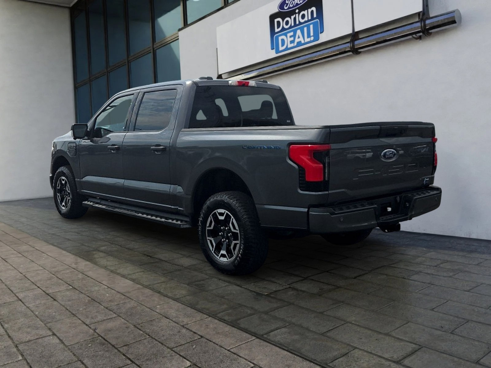 Certified 2023 Ford F150 Lightning XLT AWD/4WD image 5