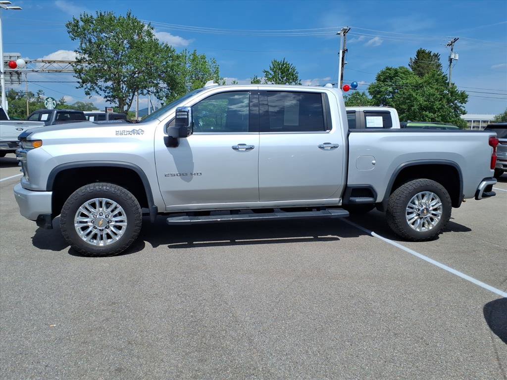 Used 2022 Chevrolet Silverado 2500 High Country AWD/4WD video 2