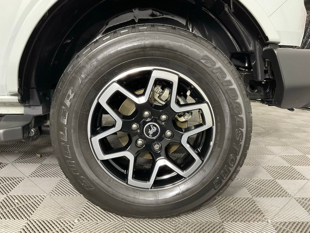 Certified 2023 Ford Bronco Outer Banks AWD/4WD image 10