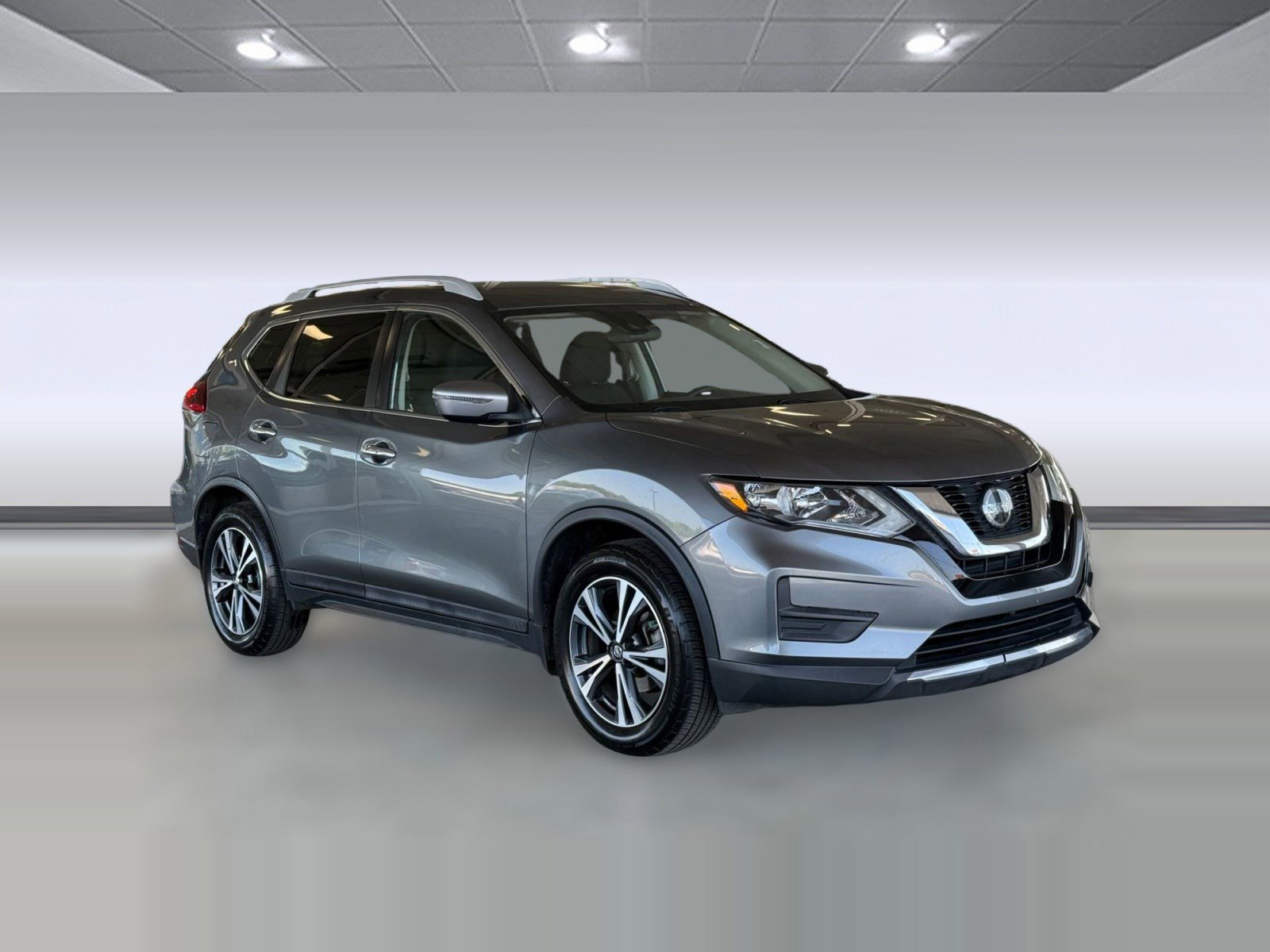 Used 2019 Nissan Rogue SV w/ Premium Package FWD image 7