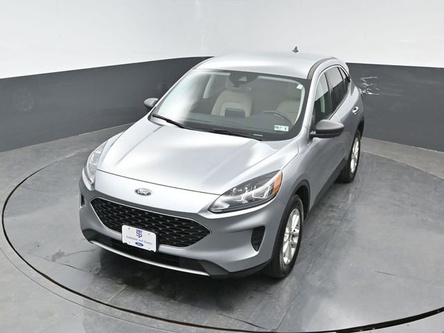 Certified 2022 Ford Escape SE AWD/4WD image 18