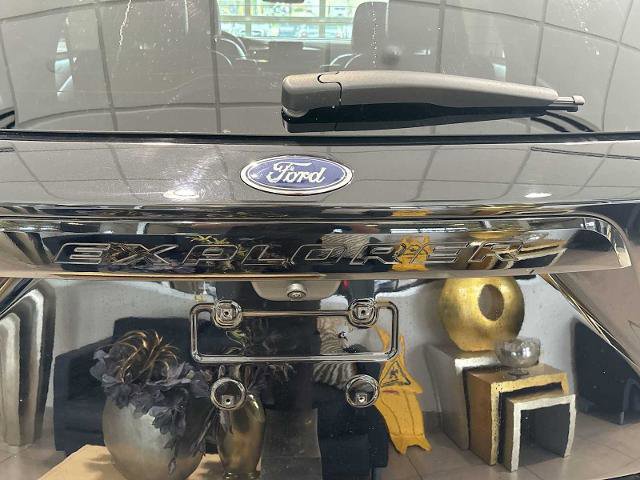 Certified 2023 Ford Explorer ST-Line w/ Class IV Trailer Tow Package AWD/4WD image 30